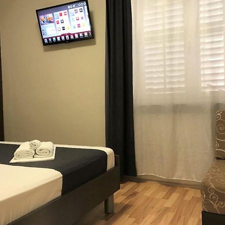 Berulia Rooms Brela Luaran gambar